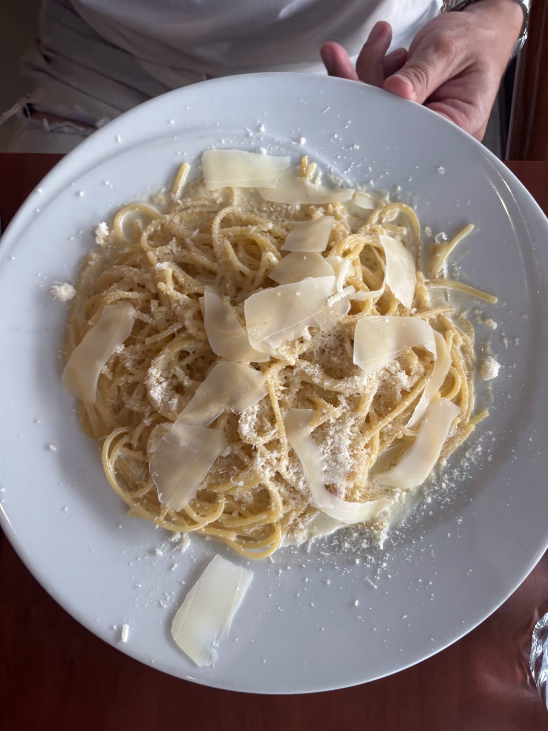Assiette de spaghetti au parmesan